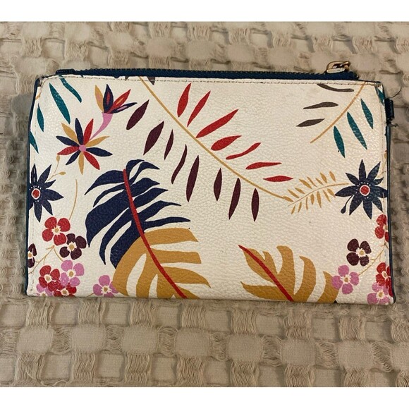 A New Day Wallet Bag Purse 2 Zipper Compartments Floral Design 3 CC Slots ?New - Picture 2 of 8